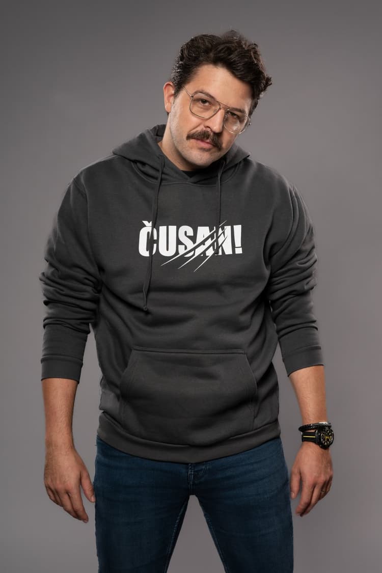 Mikina Čusan! (s kapucí) - pánská
